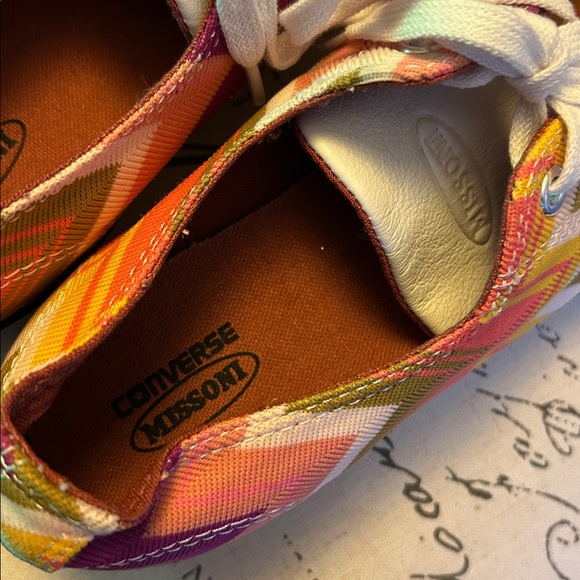 Converse x Missoni Chuck Taylor Sneakers Multicolored Zigzag Pattern NWOT - Picture 4 of 15
